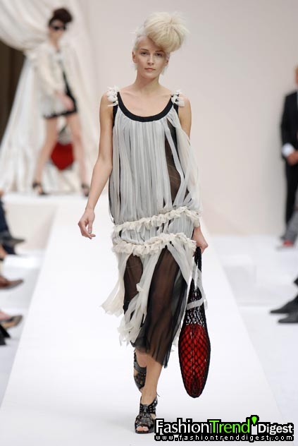 Moschino 08ĸDƬ