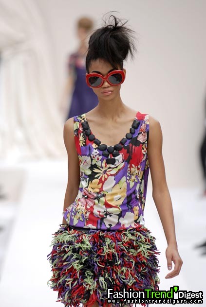 Moschino 08ĸDƬ