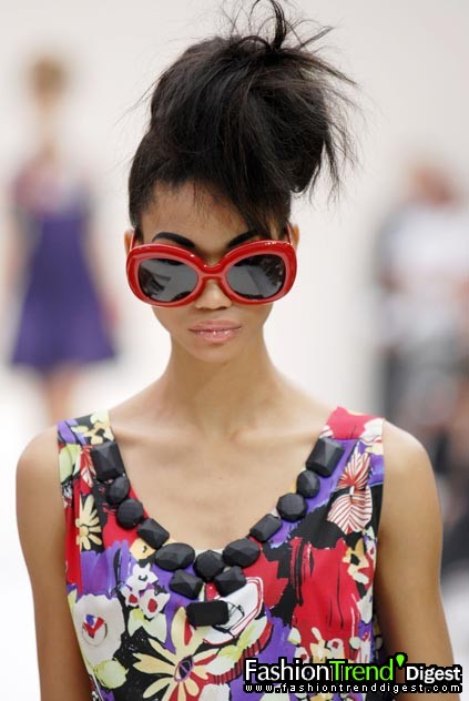 Moschino 08ĸDƬ