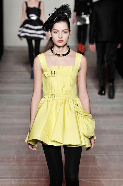 Marc by Marc Jacobs 08ﶬDƬ