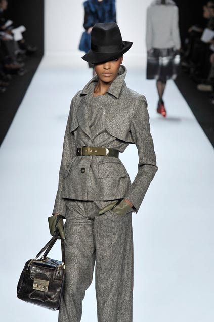 Bill Blass 08ﶬDƬ