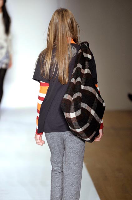 Karen Walker 08ﶬDƬ