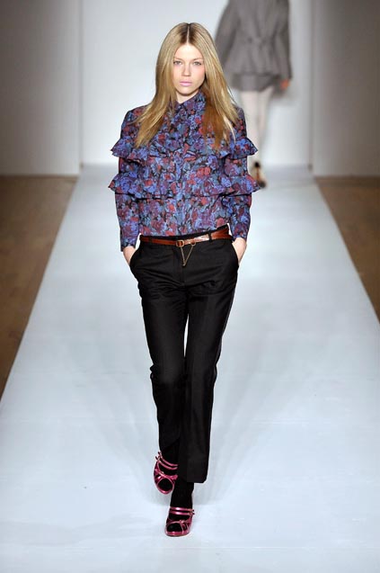 Karen Walker 08ﶬDƬ