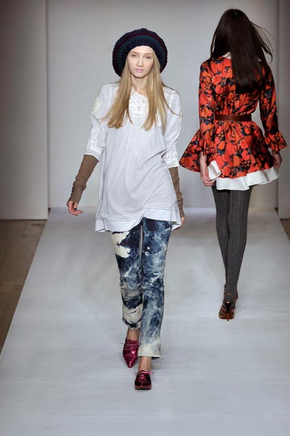 Karen Walker 08ﶬDƬ