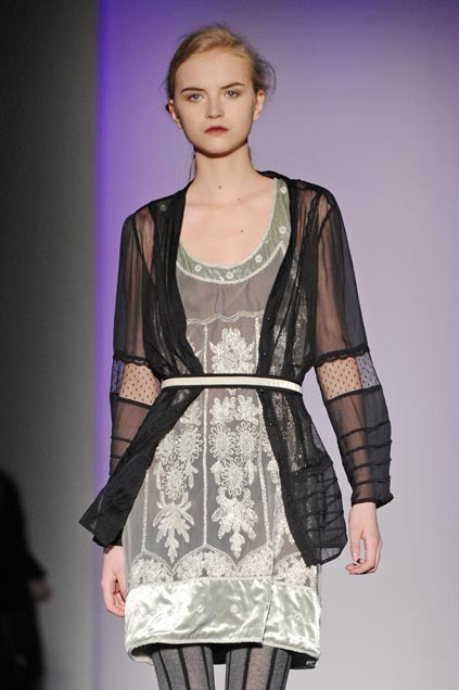 Philosophy Di Alberta Ferretti 08ﶬDƬ