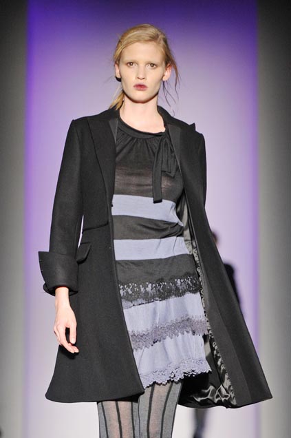Philosophy Di Alberta Ferretti 08ﶬDƬ