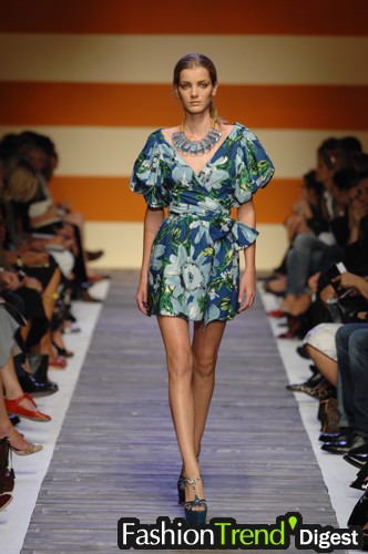 Moschino - Cheap & Chic 07ĸDƬ