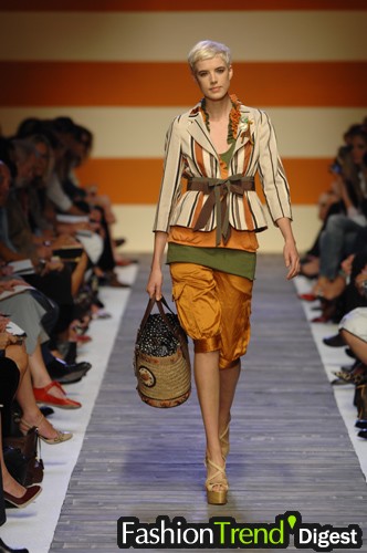Moschino - Cheap & Chic 07ĸDƬ