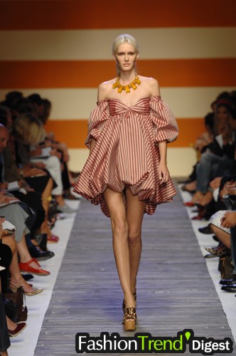 Moschino - Cheap & Chic 07ĸDƬ