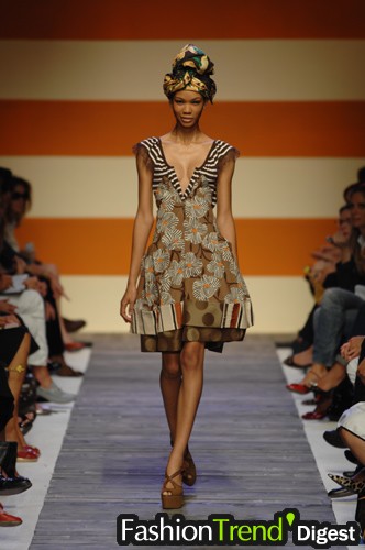 Moschino - Cheap & Chic 07ĸDƬ