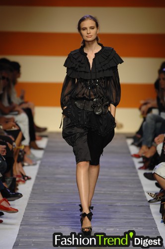 Moschino - Cheap & Chic 07ĸDƬ