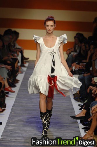 Moschino - Cheap & Chic 07ĸDƬ
