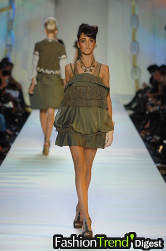Moschino 07ĸDƬ