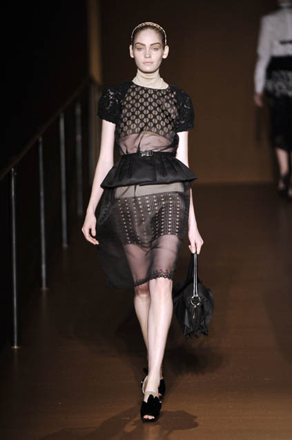 Prada 08ﶬDƬ