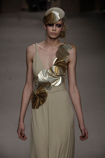Pollini By Rifat Ozbek 08ﶬDƬ
