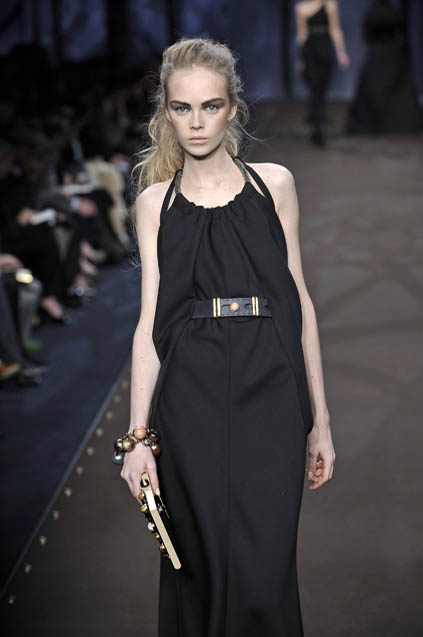 Fendi 08ﶬDƬ