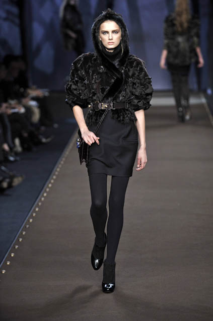 Fendi 08ﶬDƬ