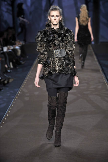 Fendi 08ﶬDƬ