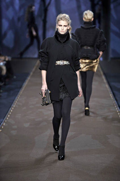 Fendi 08ﶬDƬ