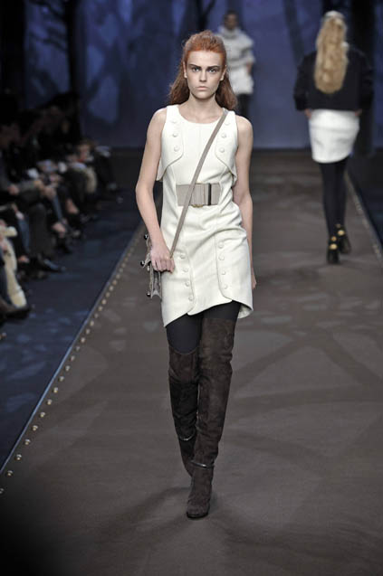 Fendi 08ﶬDƬ