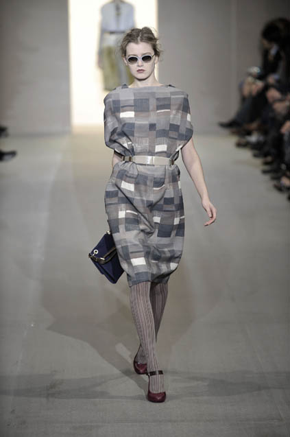Marni 08ﶬDƬ