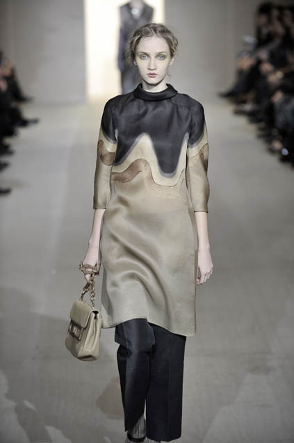 Marni 08ﶬDƬ
