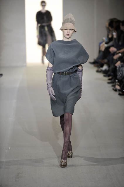 Marni 08ﶬDƬ