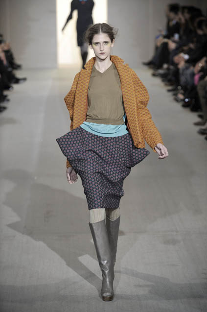 Marni 08ﶬDƬ