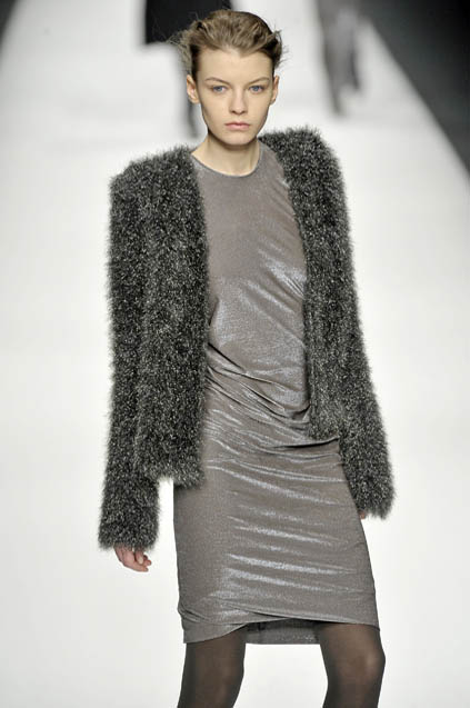 Maxmara 08ﶬDƬ