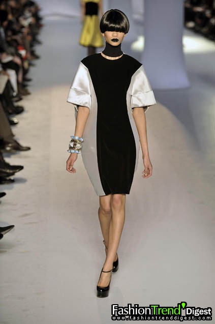 Yves Saint Laurent 08ﶬDƬ