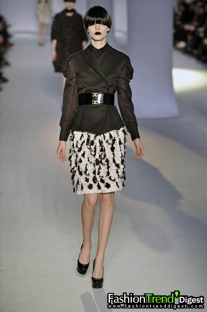 Yves Saint Laurent 08ﶬDƬ