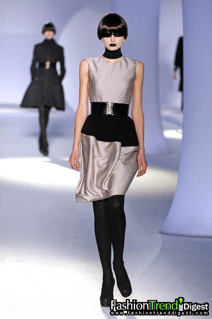Yves Saint Laurent 08ﶬDƬ