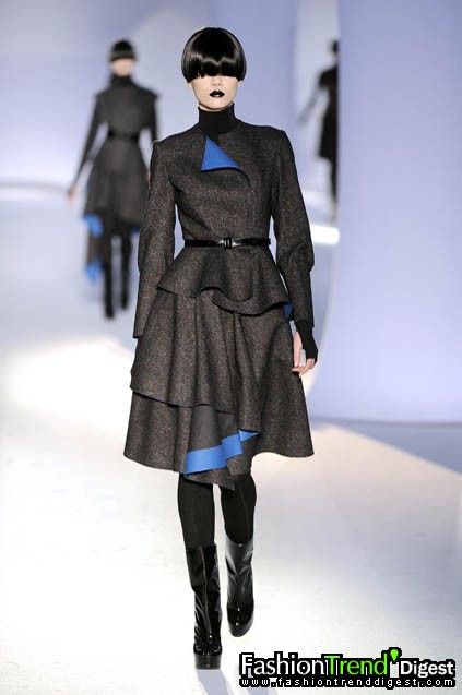 Yves Saint Laurent 08ﶬDƬ
