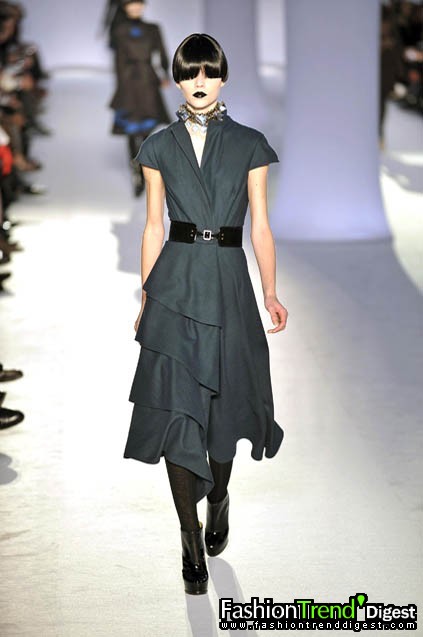 Yves Saint Laurent 08ﶬDƬ