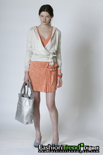 Marc by Marc Jacobs 09ĸDƬ