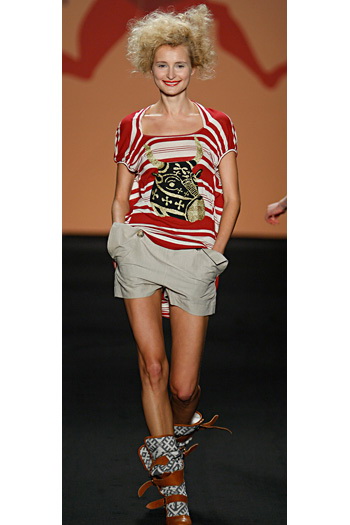  Vivienne Westwood 09ĸDƬ