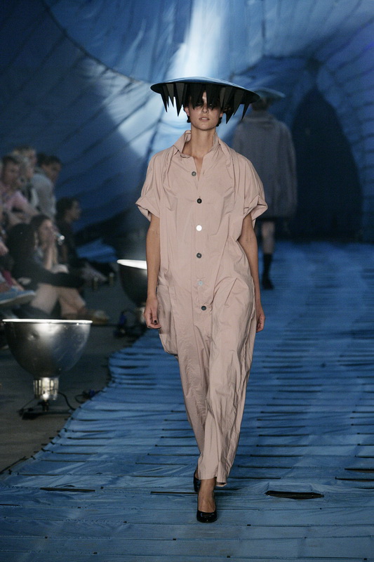  Henrik Vibskov 09ĸDƬ