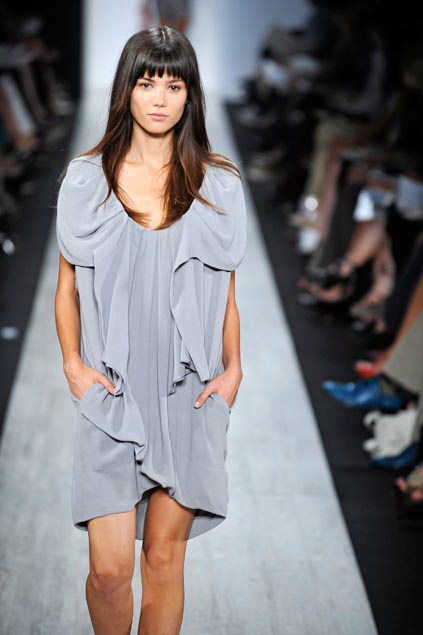 Bcbg MaxAzria 09ĸDƬ