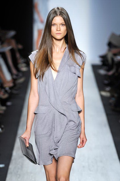 Bcbg MaxAzria 09ĸDƬ