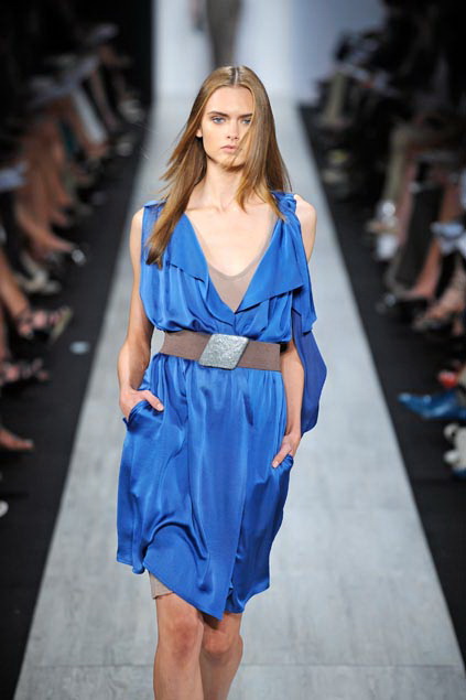 Bcbg MaxAzria 09ĸDƬ