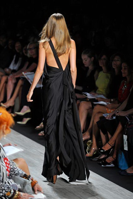 Bcbg MaxAzria 09ĸDƬ