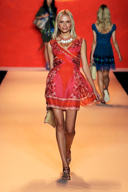 Anna Sui 09ĸDƬ