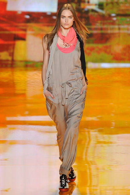 DKNY 09ĸDƬ