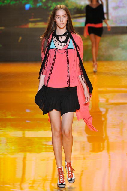 DKNY 09ĸDƬ