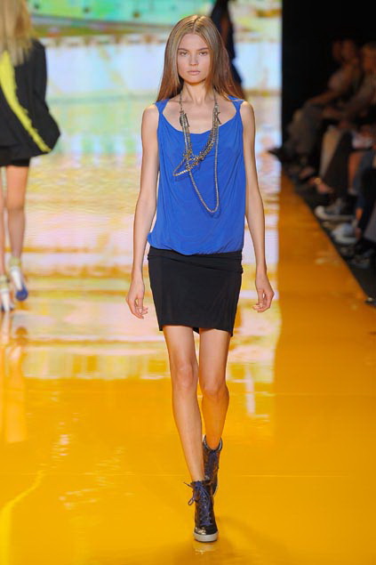 DKNY 09ĸDƬ