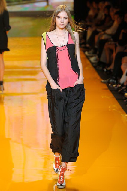 DKNY 09ĸDƬ