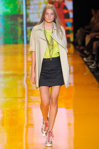 DKNY 09ĸDƬ