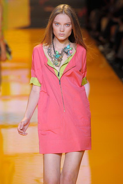 DKNY 09ĸDƬ