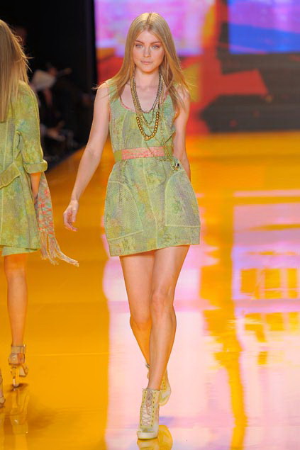 DKNY 09ĸDƬ