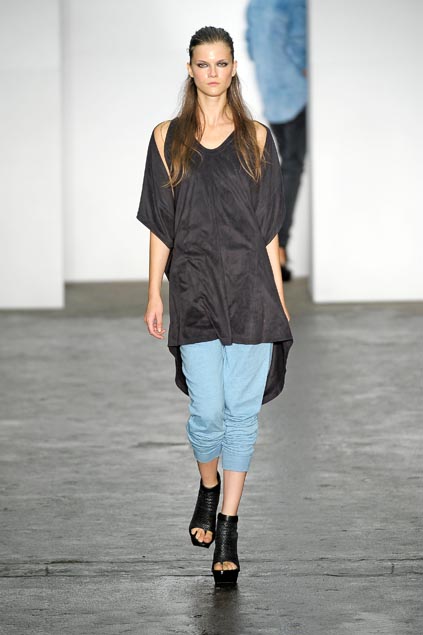 Alexander Wang 09ĸDƬ